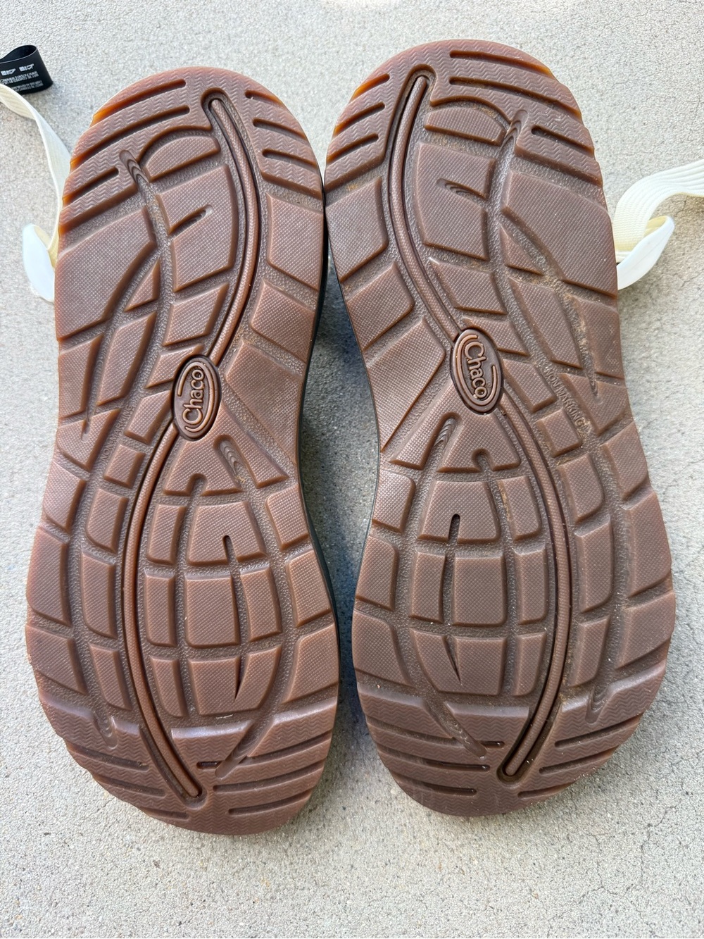 Chaco Z Cloud 2 Oculi Sand White Adjustabke Strap Sandal Size 8 - Picture 5 of 5